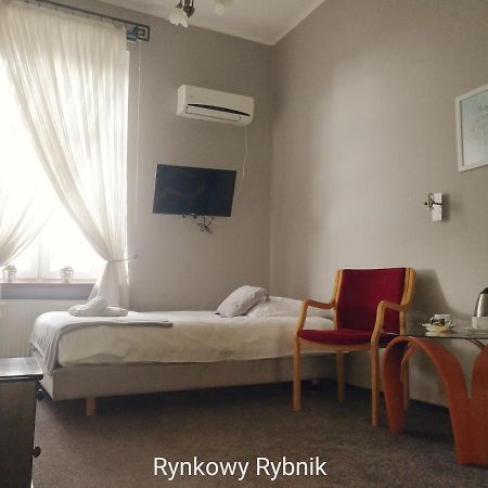 Rynkowy Aparthotel Rybnik  Ngoại thất bức ảnh